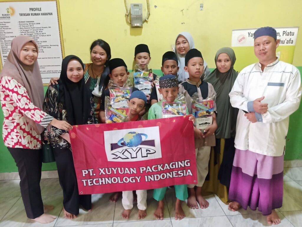 Indonesian branch joyfully embarked to orphanage